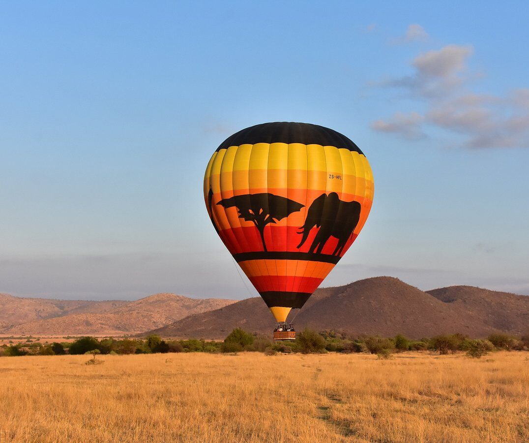 hot air balloon safari over Central Serengeti